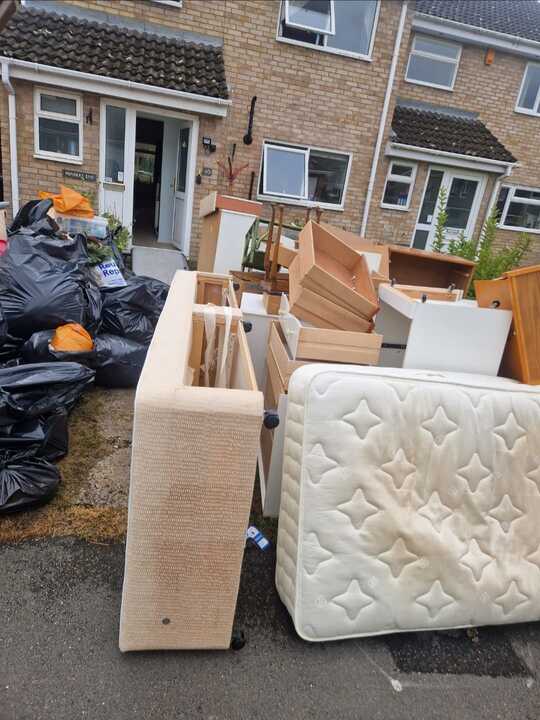 D&S House Clearances